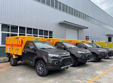 田家庵凯龙爆破器材运输车生产厂家