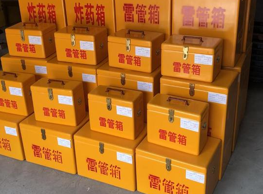 田家庵玻璃钢雷管箱的使用寿命一般是多少？